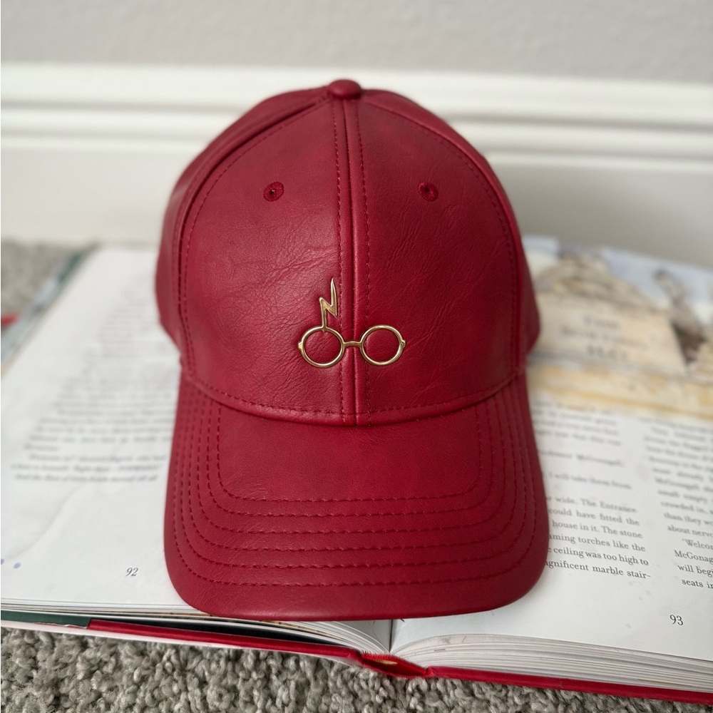 Harry Potter Maroon Faux Leather Cap with Gold Detail